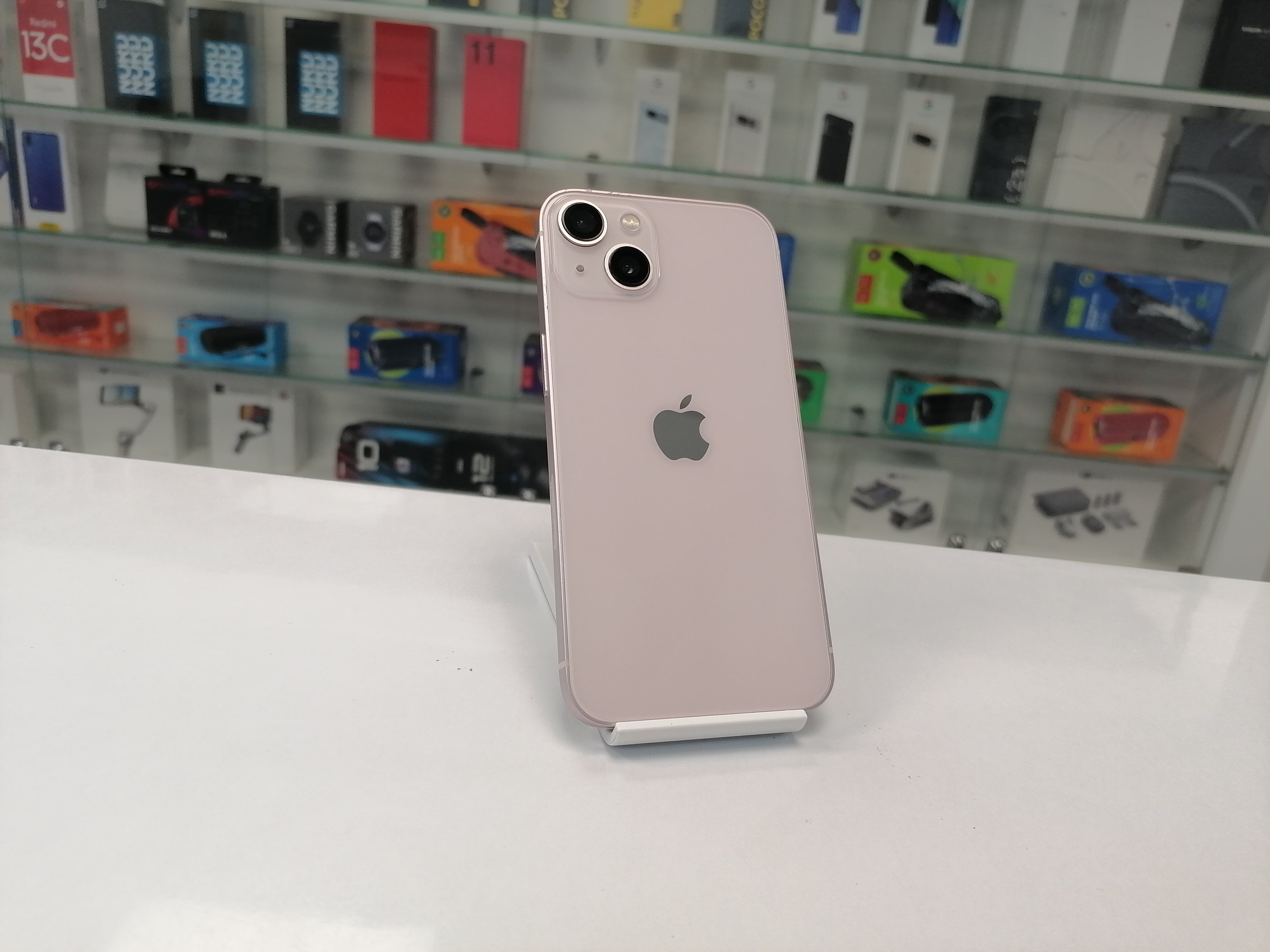 iPhone 13 128Gb Pink (88% / без коробки) - БУ . . + + (люфт кнопки  громкости) купить в Краснодаре